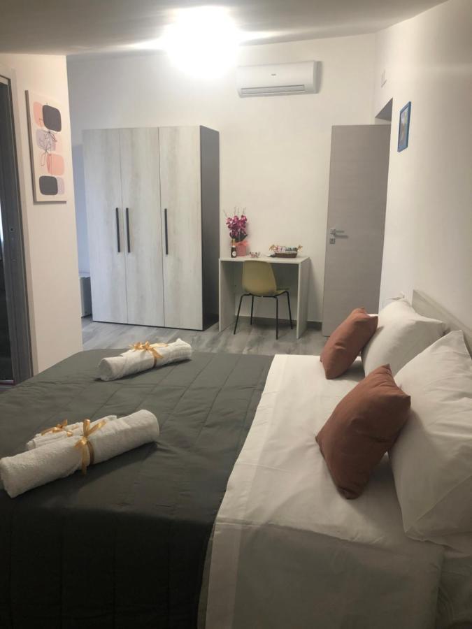 B&B Carpe Diem Caserte Extérieur photo